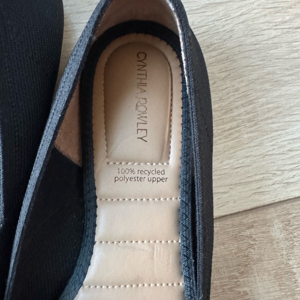 Cynthia Rowley pointed slip on - Picture 2 of 4